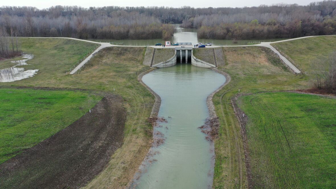 Gói-tói vízpótlás