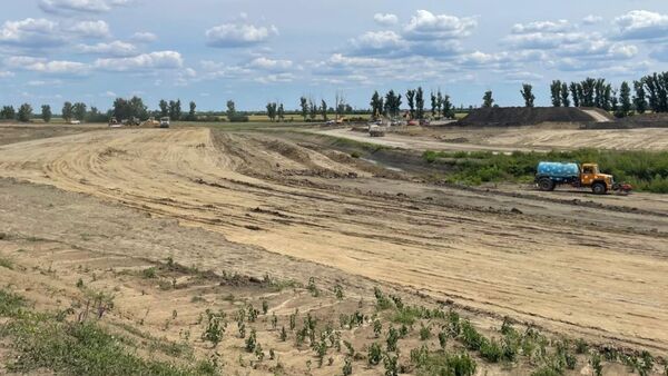 Töltésáthelyezés Martfűnél