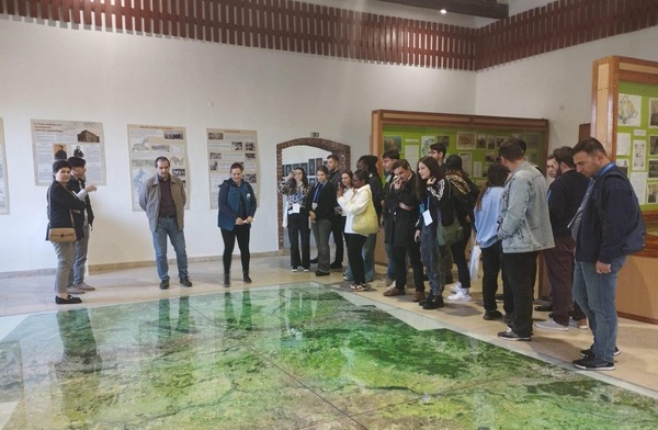 Ifjúsági víz parlament